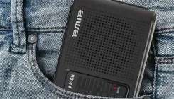 AIWA POCKET RADIO WITH EARPHONES