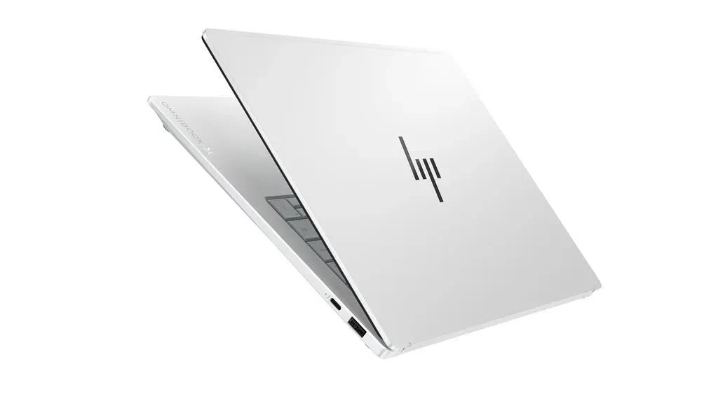 HPE14S8EAlaptopCopilotPC386H35.6cm142K32GBLPDDR5x-SDRAM1TBSSDWi-Fi7802.11beWindows11ProSilver