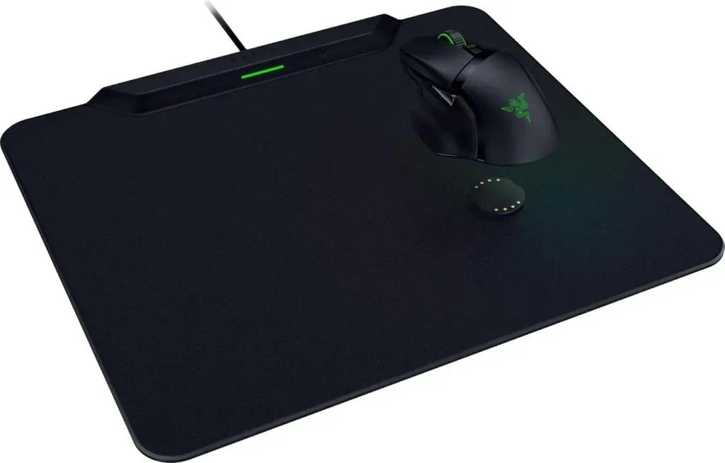 RazerHyperfluxV2Hard-WirelessChargingPuck-GamingMousepad-Anti-SlipRubberBase