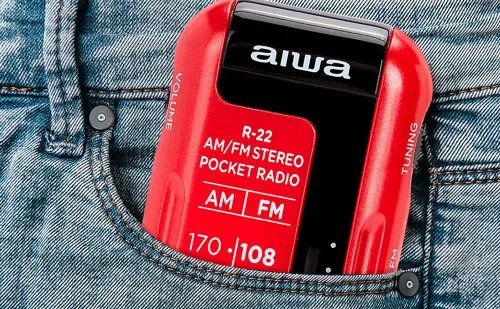 AIWA MINI POCKET RADIO WITH EARPHONES RED
