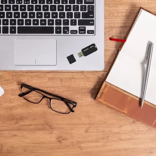 GOODRAMUSB3.2FLASHDRIVE256GBGEN1UME3BLACK