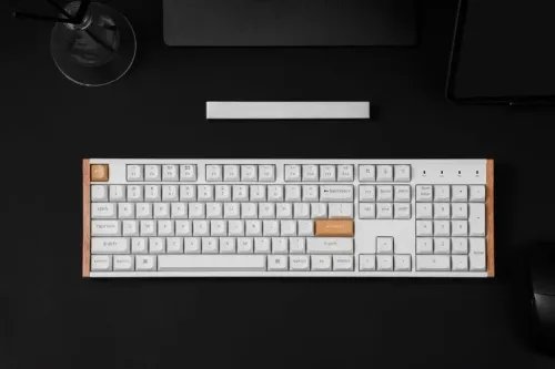 KeychronK10HEK10H-Q1SpecialWoodEditionWhiteWirelessMagneticHallEffectRGB100US