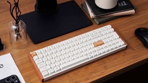 KeychronK4HEK4H-Q1SpecialWoodEditionWhiteWirelessMagneticHallEffectRGBKeyboard96US
