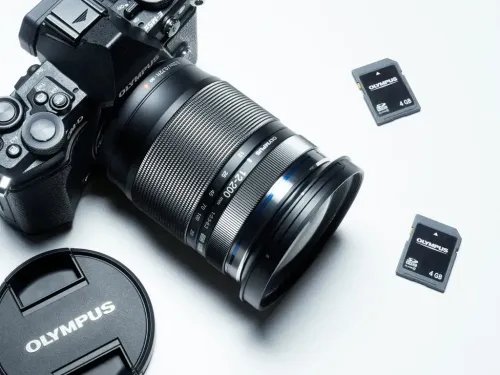 OlympusM.ZuikoDigitalED12-200mmF3.5-6.3black