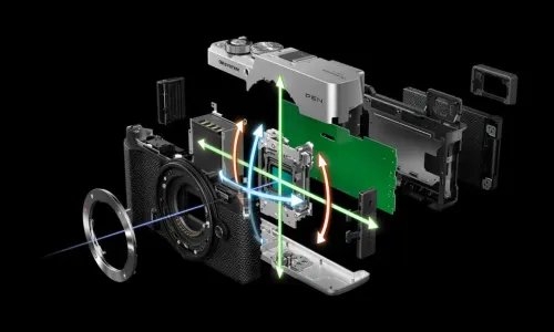 OlympusOM-SystemPENBodysilverBodycapBLS-7Li-ionbatteryHotshoecoverShoulderstrapI