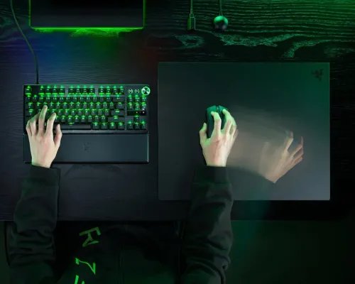RazerATLASPROBlack-GamingMouseMat-1.9mmPremiumTemperedGlass-ScratchResistant