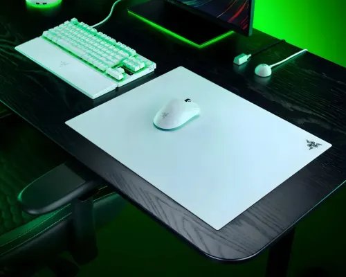 RazerATLASPROWhite-GamingMouseMat-1.9mmPremiumTemperedGlass-ScratchResistant